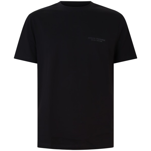 T-shirt nera per uomo