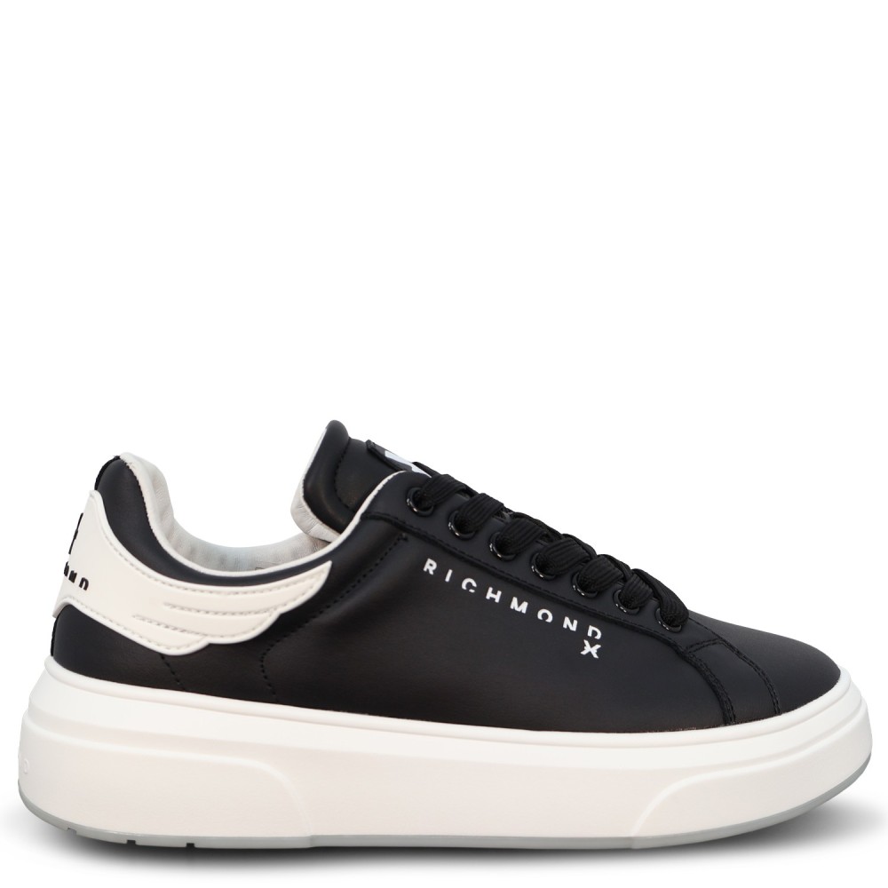 Sneakers nera con mini logo per uomo