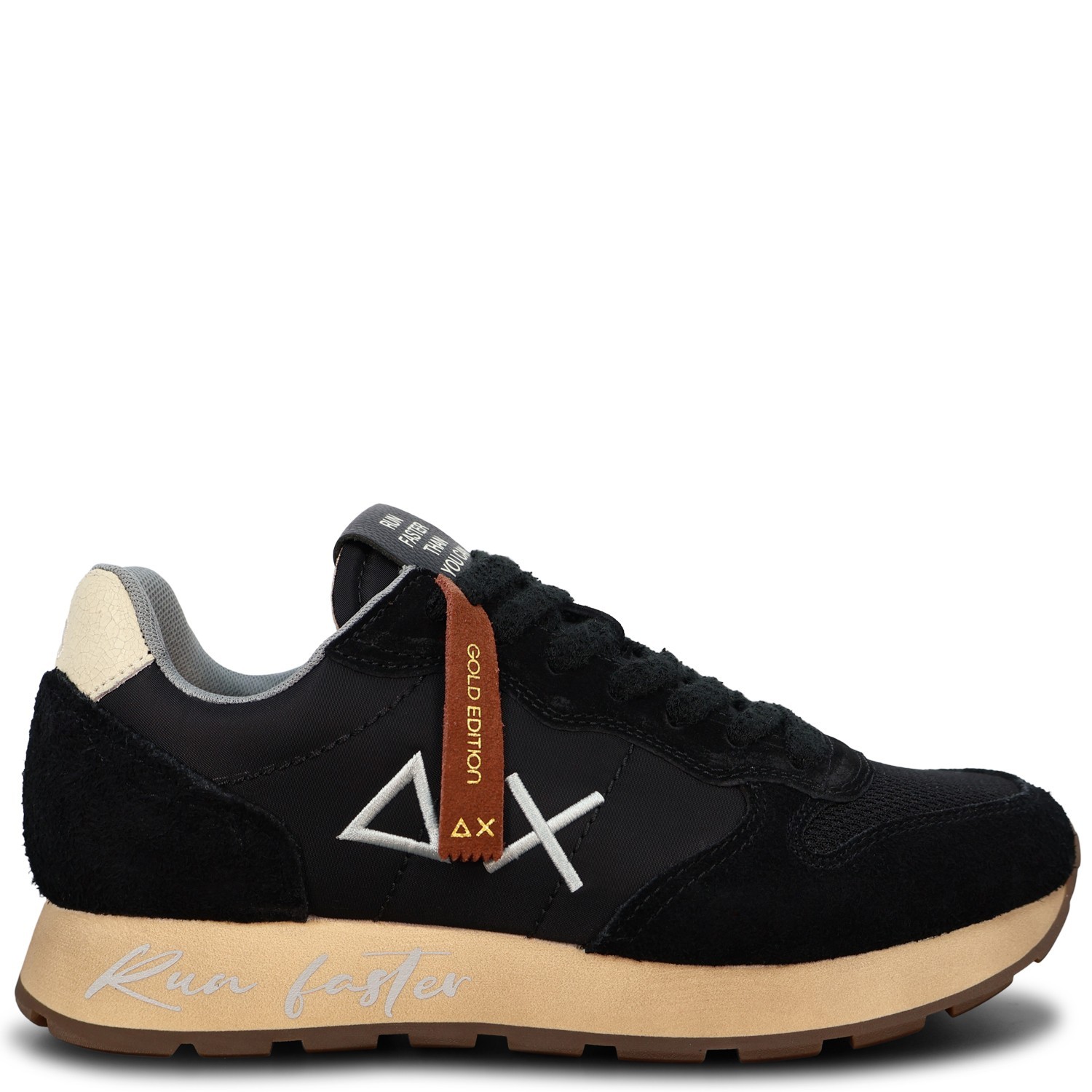 Sneakers nera con riporti per uomo