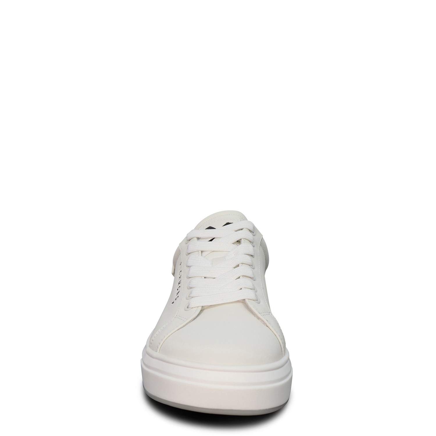 Sneakers bianca con logo in metallo per uomo