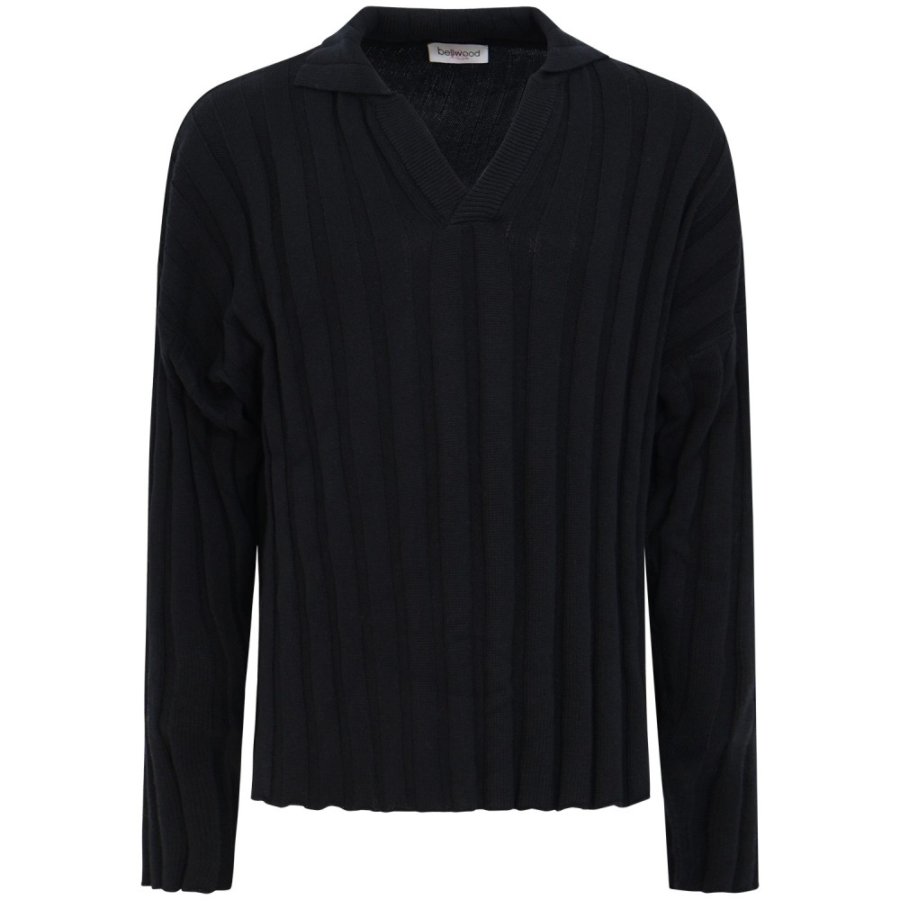 Maglione nero con colletto per uomo